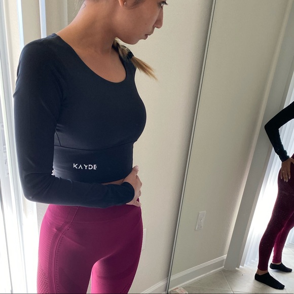 Scarlet Long Sleeve (Black🖤) - Picture 3 of 3